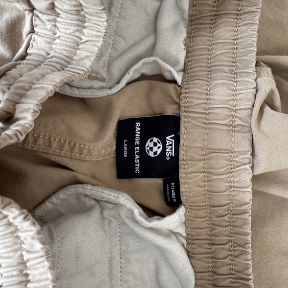 Vans - Picture 3 of 3